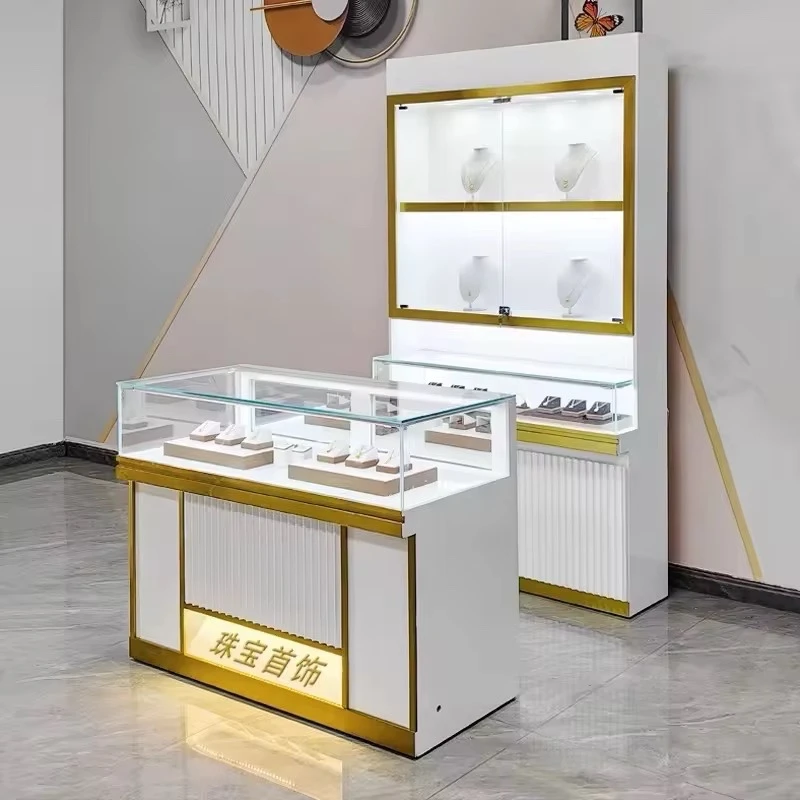 Ny designdisplay för smyckesbutik
